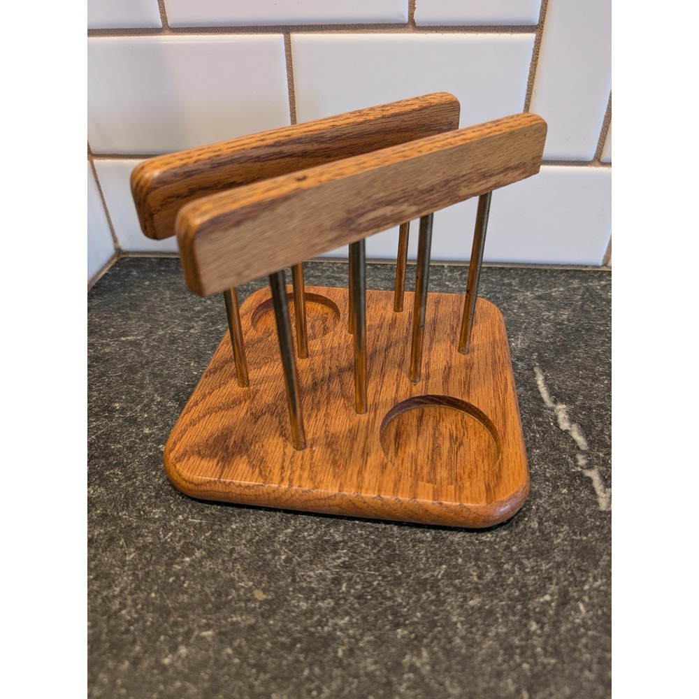 The Cooks Bazaar Vintage Oak Wood Napkin Holder Salt Pepper Shaker Stand Taiwan